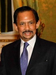 Hassanal Bolkiah, Brunei