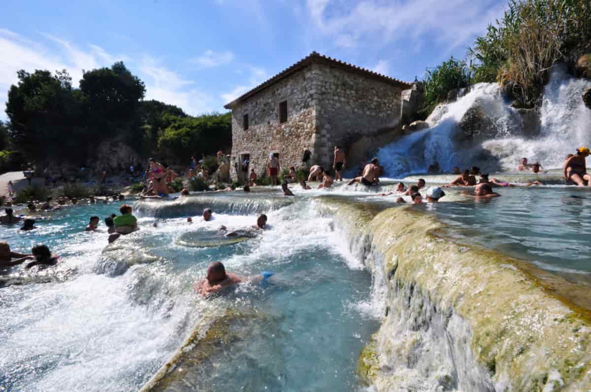 Termas de Saturnia un oasis de relax en la maravillosa Toscana Buena