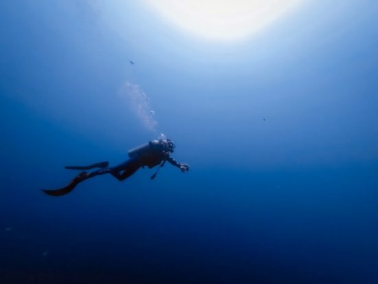 Dubai: la pileta de buceo mas profunda en el mundo